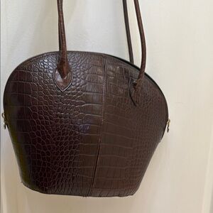 Elegant Brown Crocodile-Embossed Leather Tote